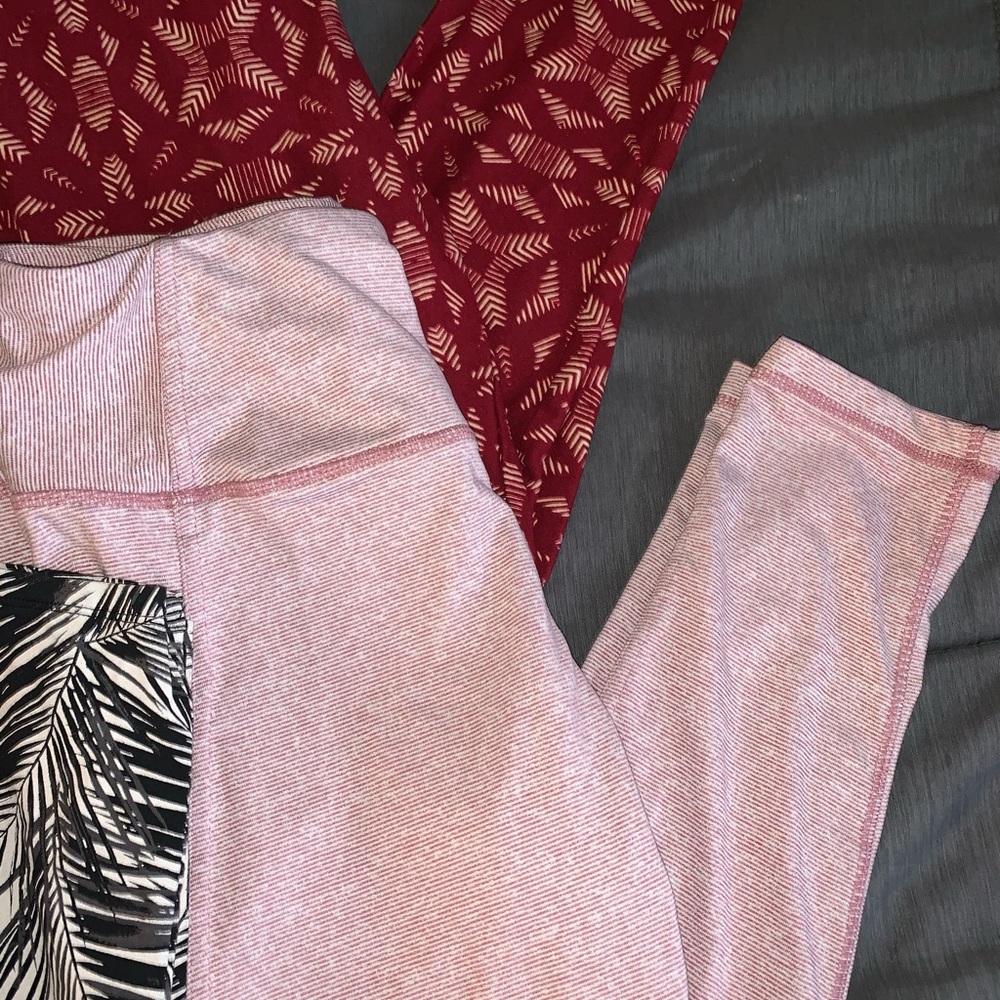 Pink leggings bundle - Picture 3 of 6
